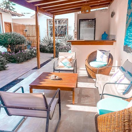 Hotel Coral Blanco With High Speed Internet Starlink And Galapagos Tour Operator Puerto Villamil Ngoại thất bức ảnh