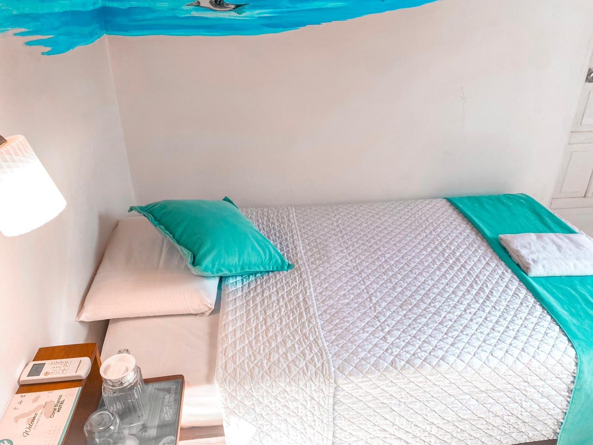 Hotel Coral Blanco With High Speed Internet Starlink And Galapagos Tour Operator Puerto Villamil Ngoại thất bức ảnh
