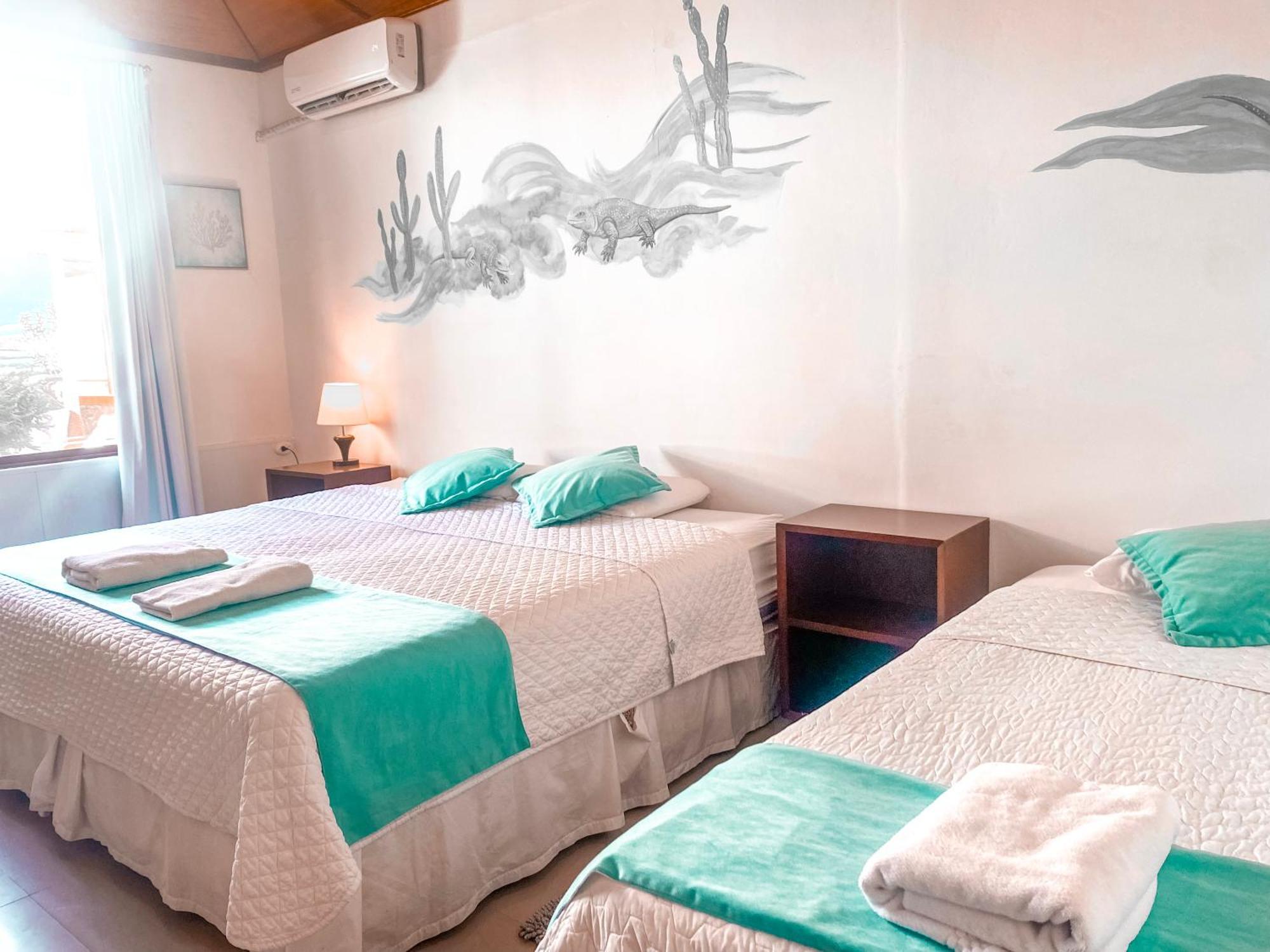 Hotel Coral Blanco With High Speed Internet Starlink And Galapagos Tour Operator Puerto Villamil Ngoại thất bức ảnh