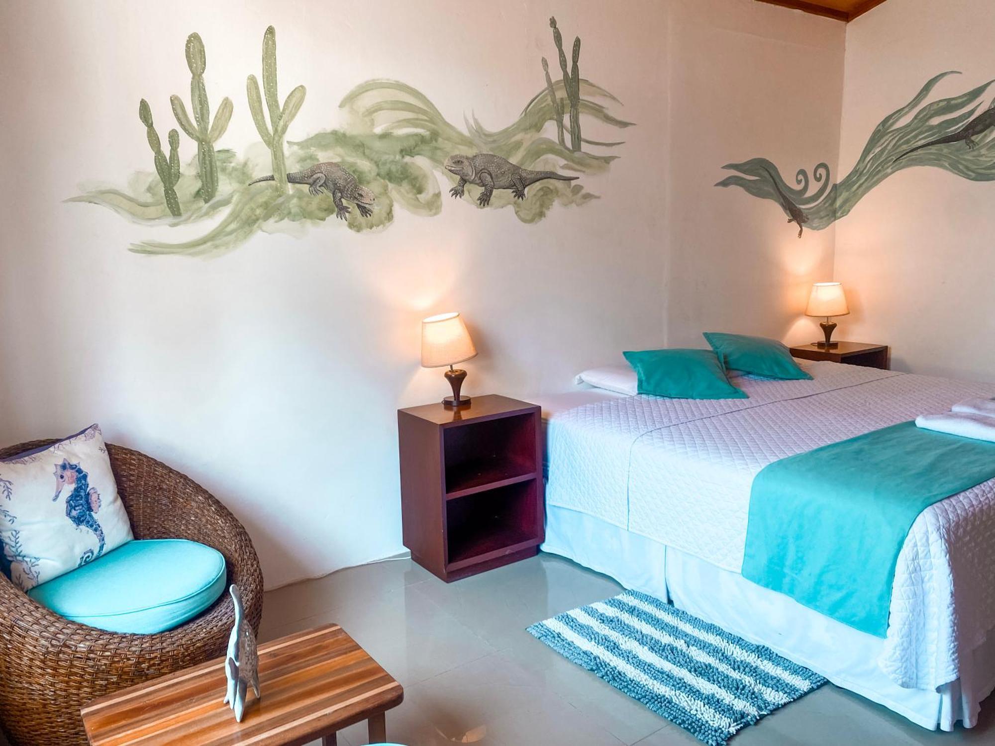 Hotel Coral Blanco With High Speed Internet Starlink And Galapagos Tour Operator Puerto Villamil Ngoại thất bức ảnh