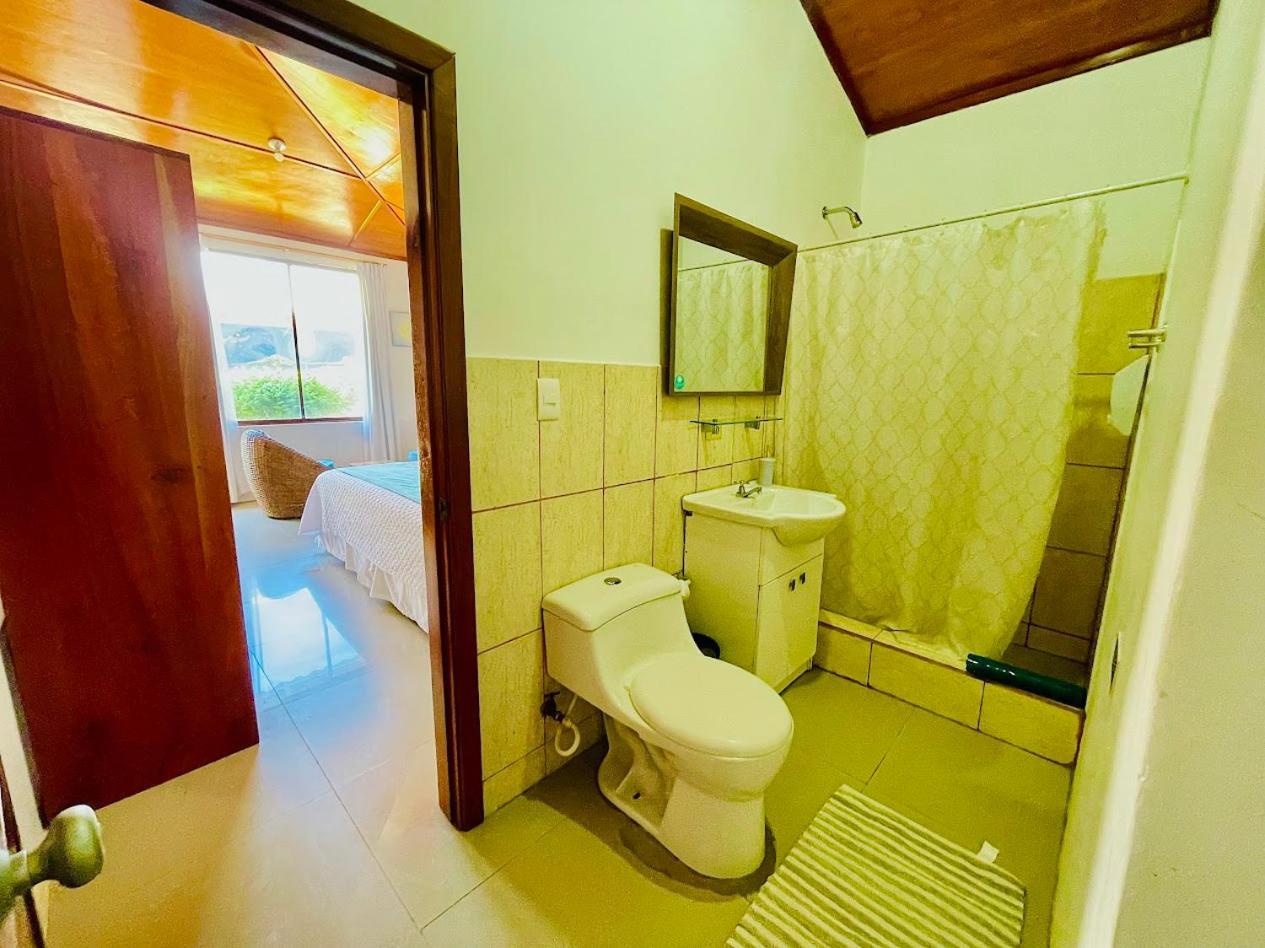 Hotel Coral Blanco With High Speed Internet Starlink And Galapagos Tour Operator Puerto Villamil Ngoại thất bức ảnh